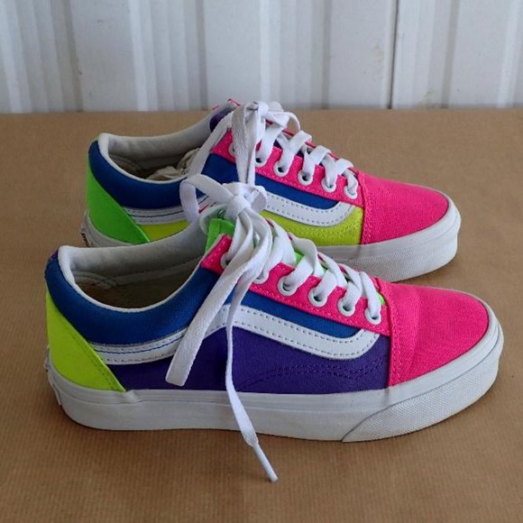 Vans Old Skool Unisex Neon Color-Block Skate Shoe - Picture 2 of 5